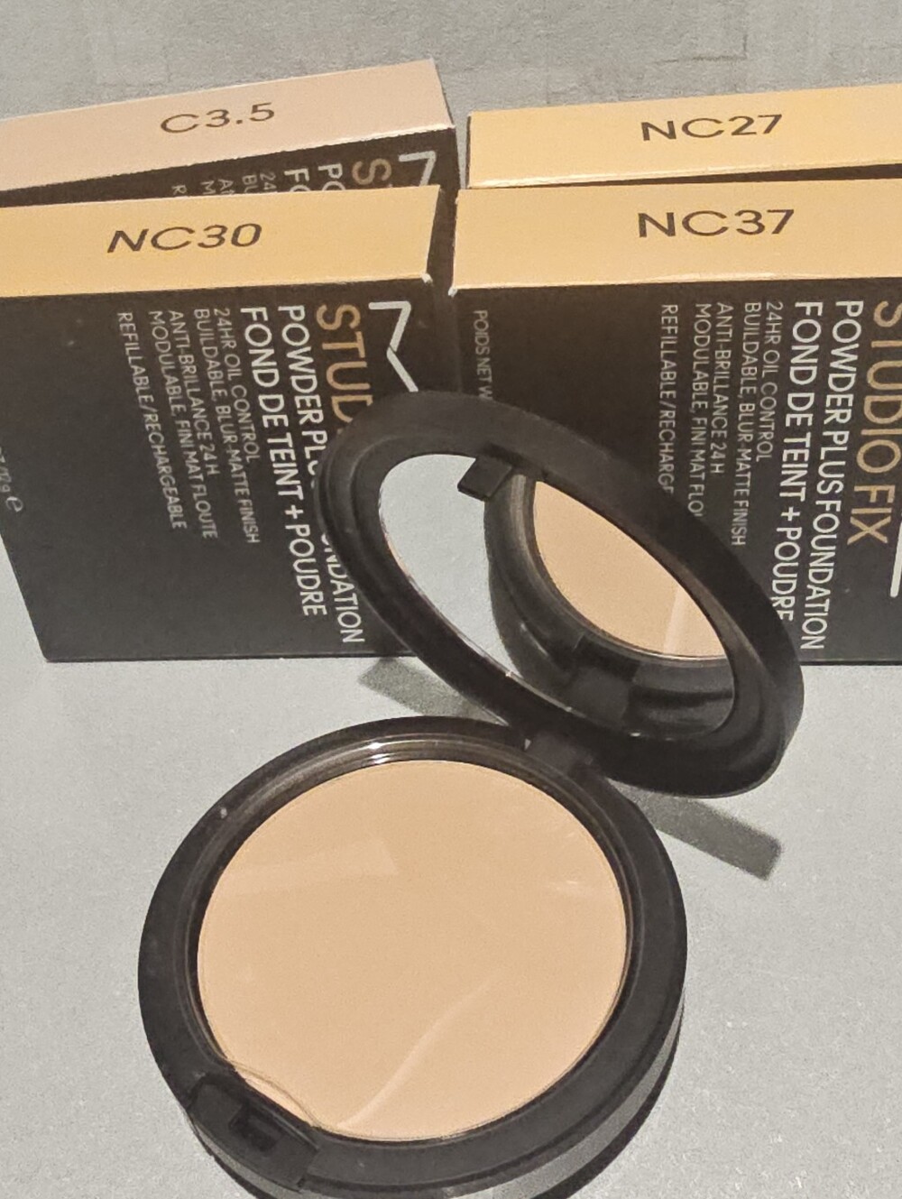 New Version- MAC Cosmetics Studio Fix Powder Plus Foundation W/ 24HR Oil Control